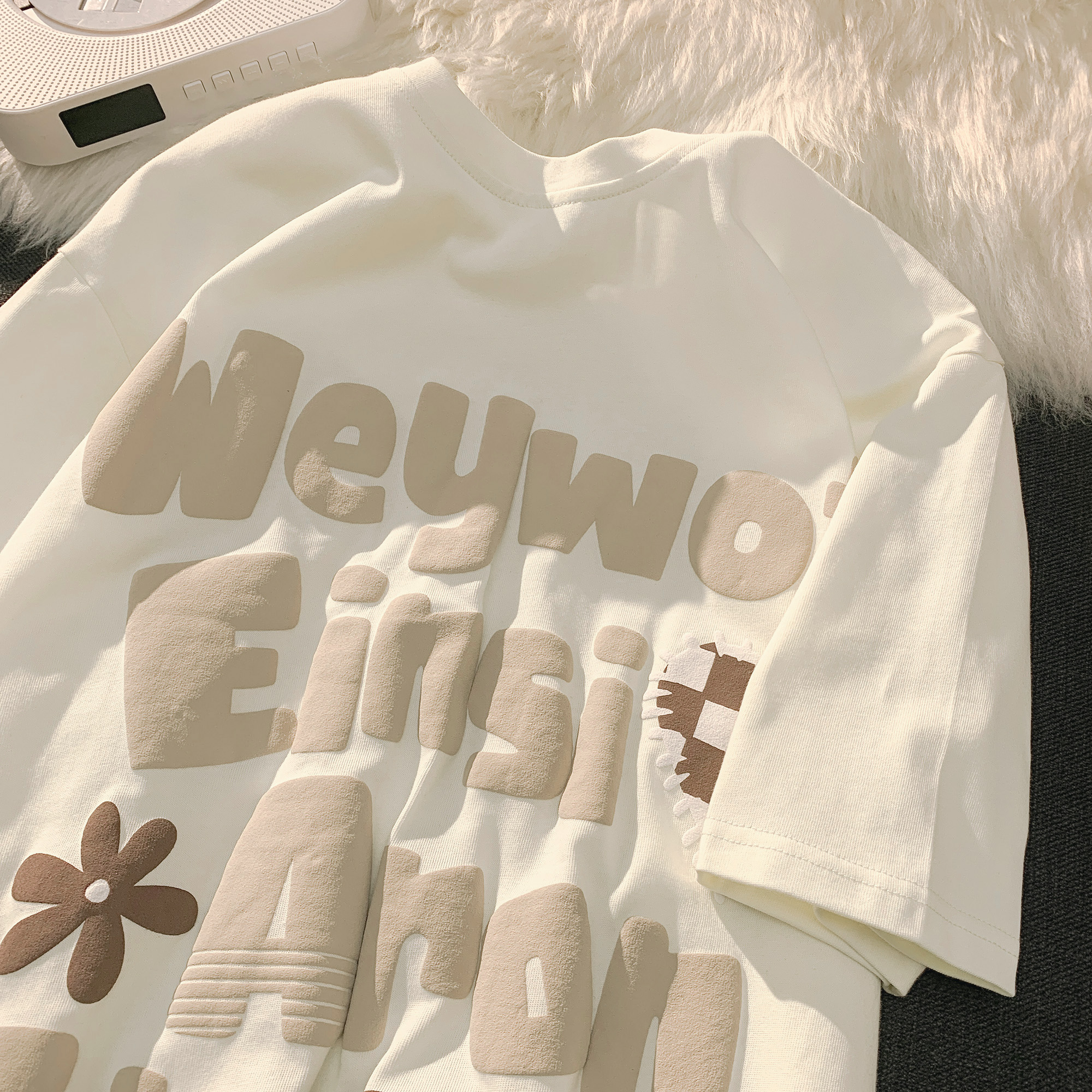 Plus-Size American Retro Oversized Letter Short Sleeve T-Shirt for Men and Women - Vintage Pure Cotton Couple Outfit