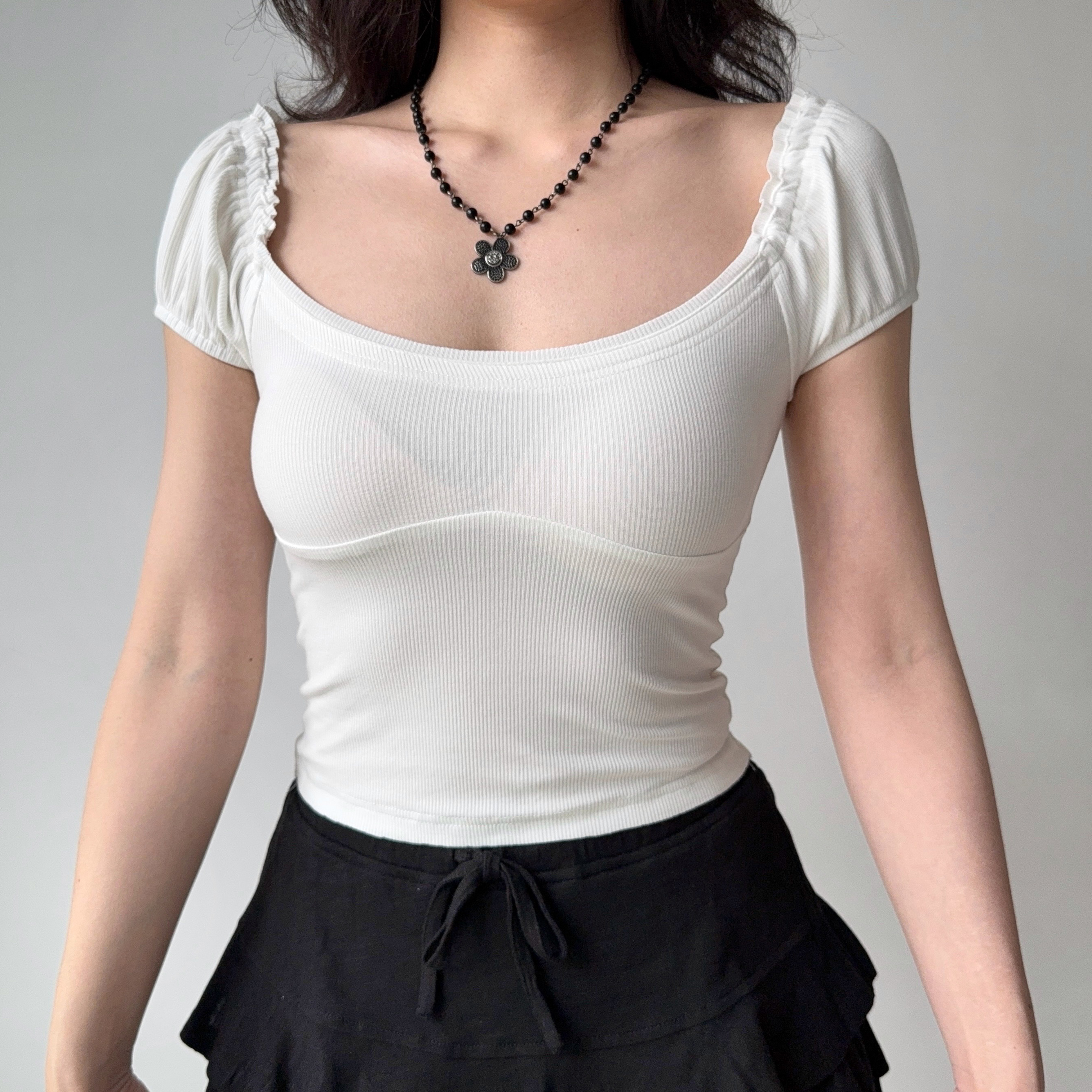 Puff Sleeve U-Neck Short Sleeve T-Shirt for Women - Simple Slim Fit Summer Top in European and American Style