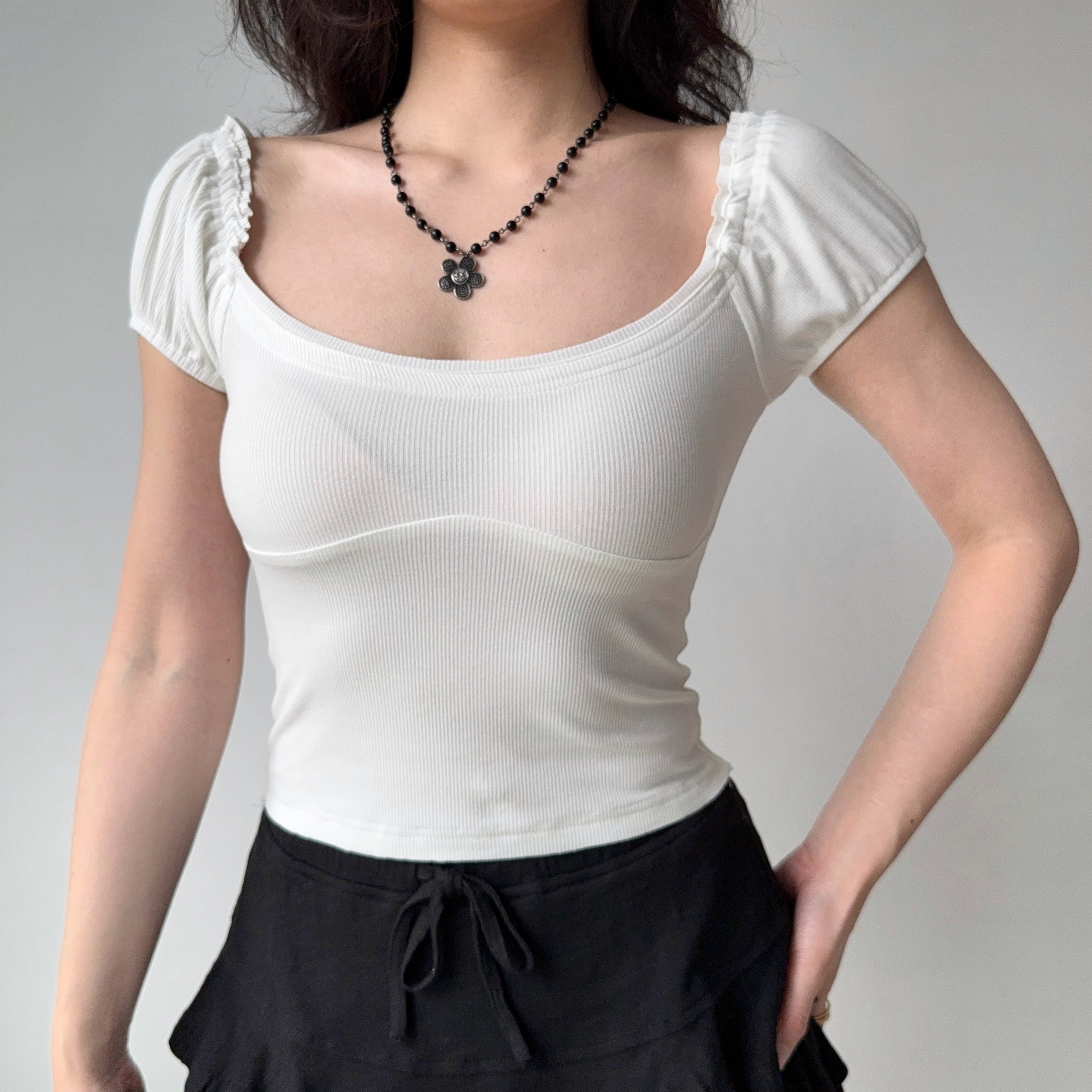 Puff Sleeve U-Neck Short Sleeve T-Shirt for Women - Simple Slim Fit Summer Top in European and American Style