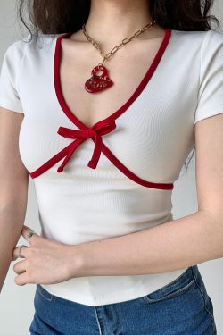 Retro Color-Blocking Bow Detail White T-Shirt for Women - Slim Fit Short Sleeve Top - European American Style Summer Fashion
