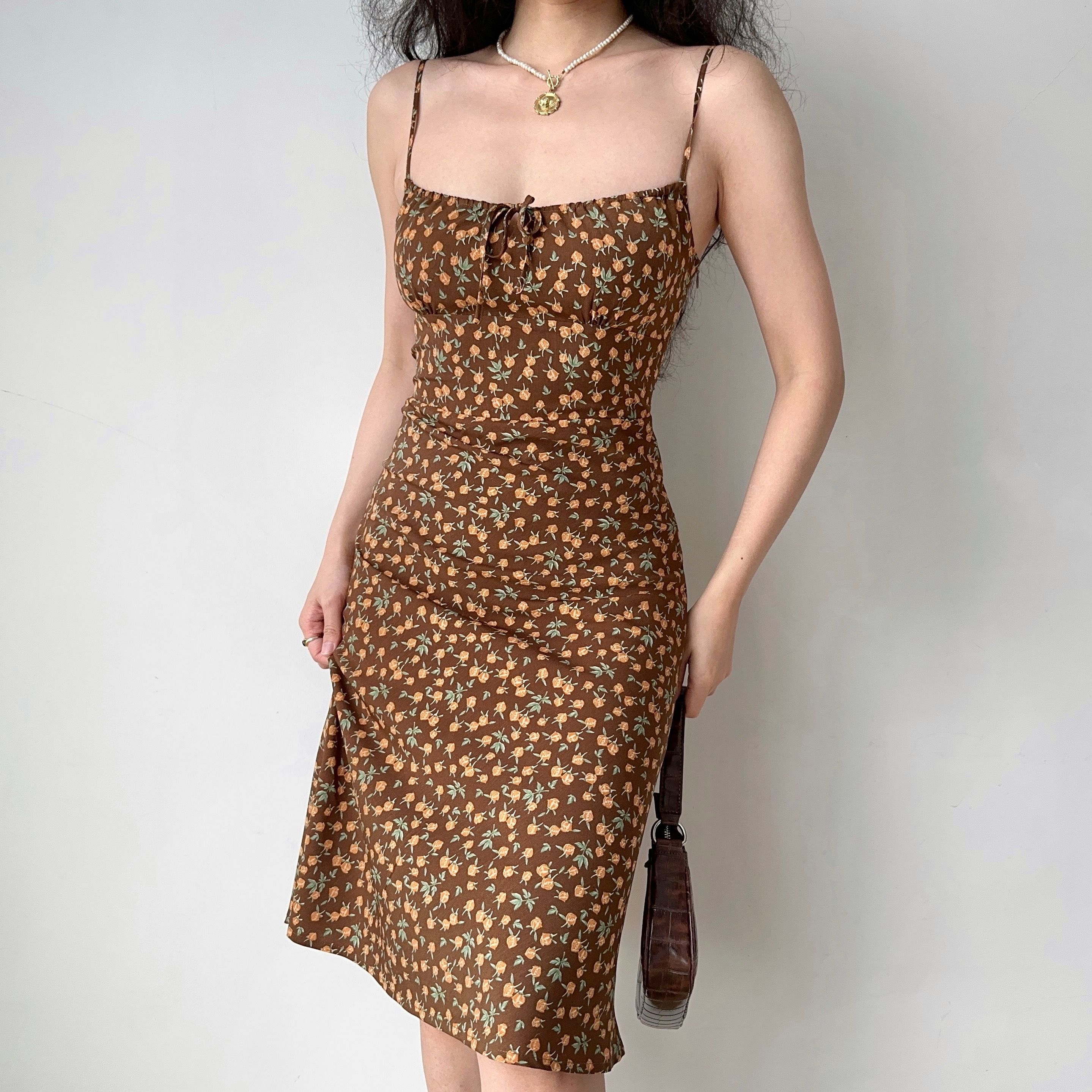 Retro Floral Front Tie Strap Dress - Slim Waist European American Style for Vacation - 90s Inspired Summer Fashion