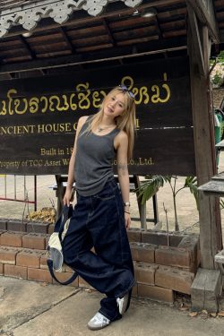 Retro Patchwork Wide-Leg Jeans for Men and Women - Loose Straight Fit, American Street Style, Vintage-Inspired Fashion