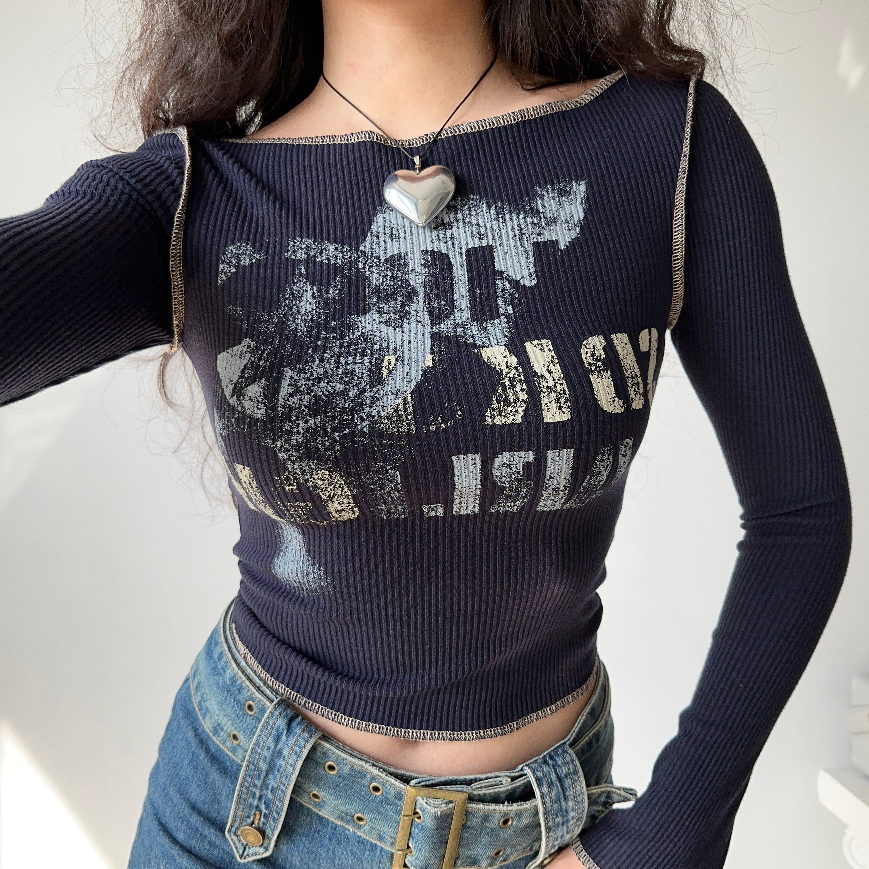 Retro Printed Long Sleeve T-shirt for Women - Slim Fit European & American Style Top, Perfect for Y2K and 90s Fashion