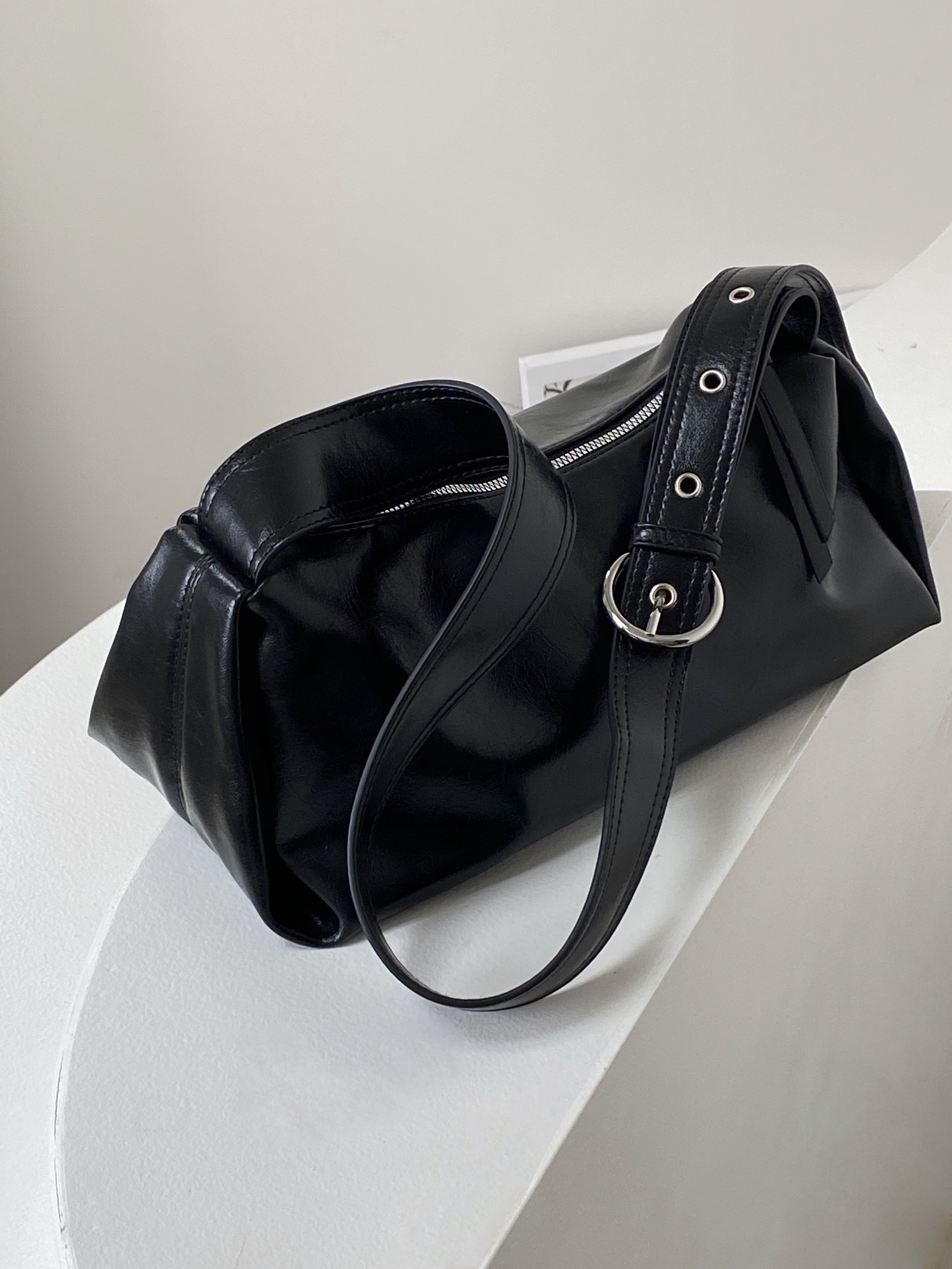 Retro Wide Shoulder Strap Tote Bag for Women - Spring Summer 2025 Cool Crossbody Design