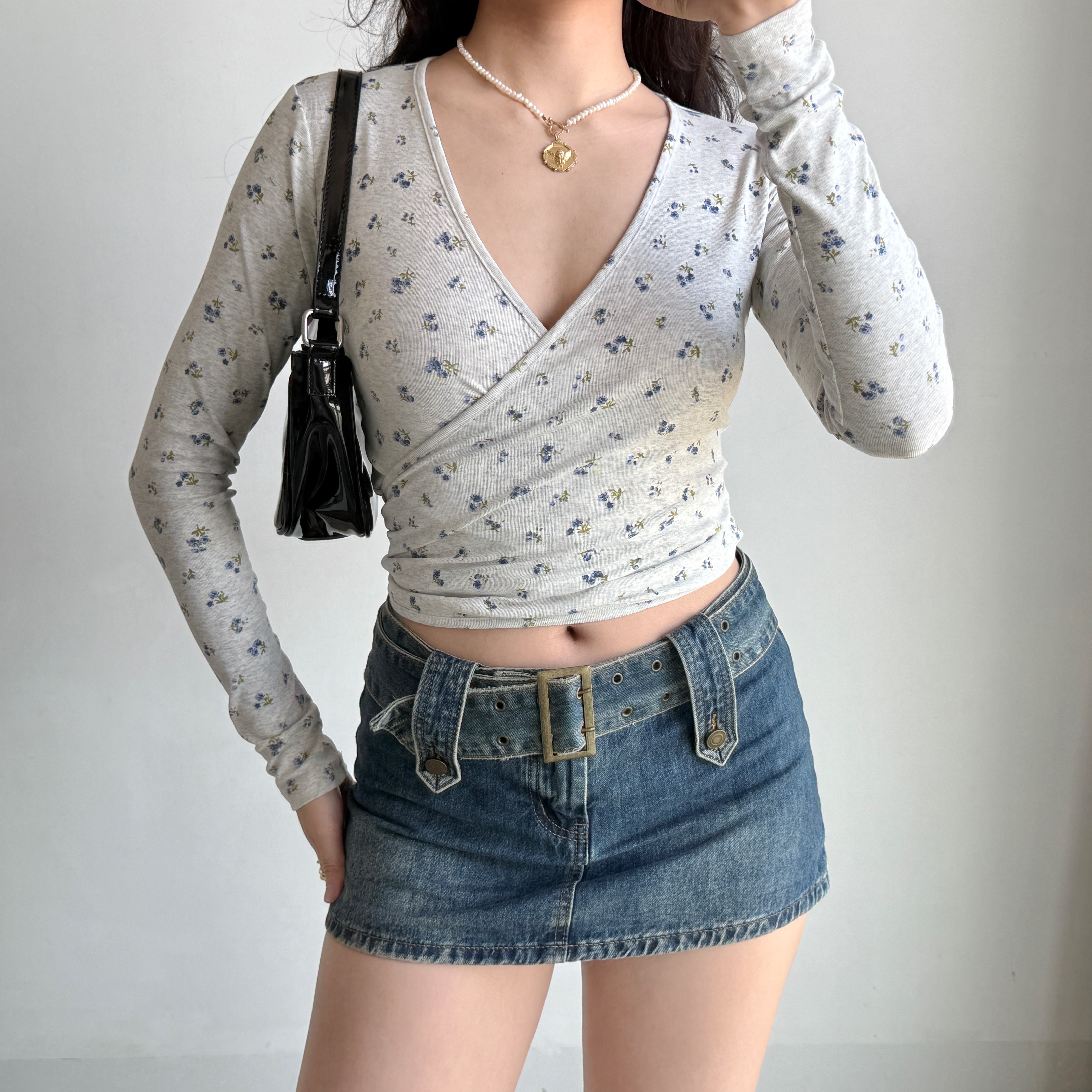 Sexy Cross V-Neck Wrap Long Sleeve Floral T-Shirt - European American Style Women's Top - Trendy Y2K Fashion