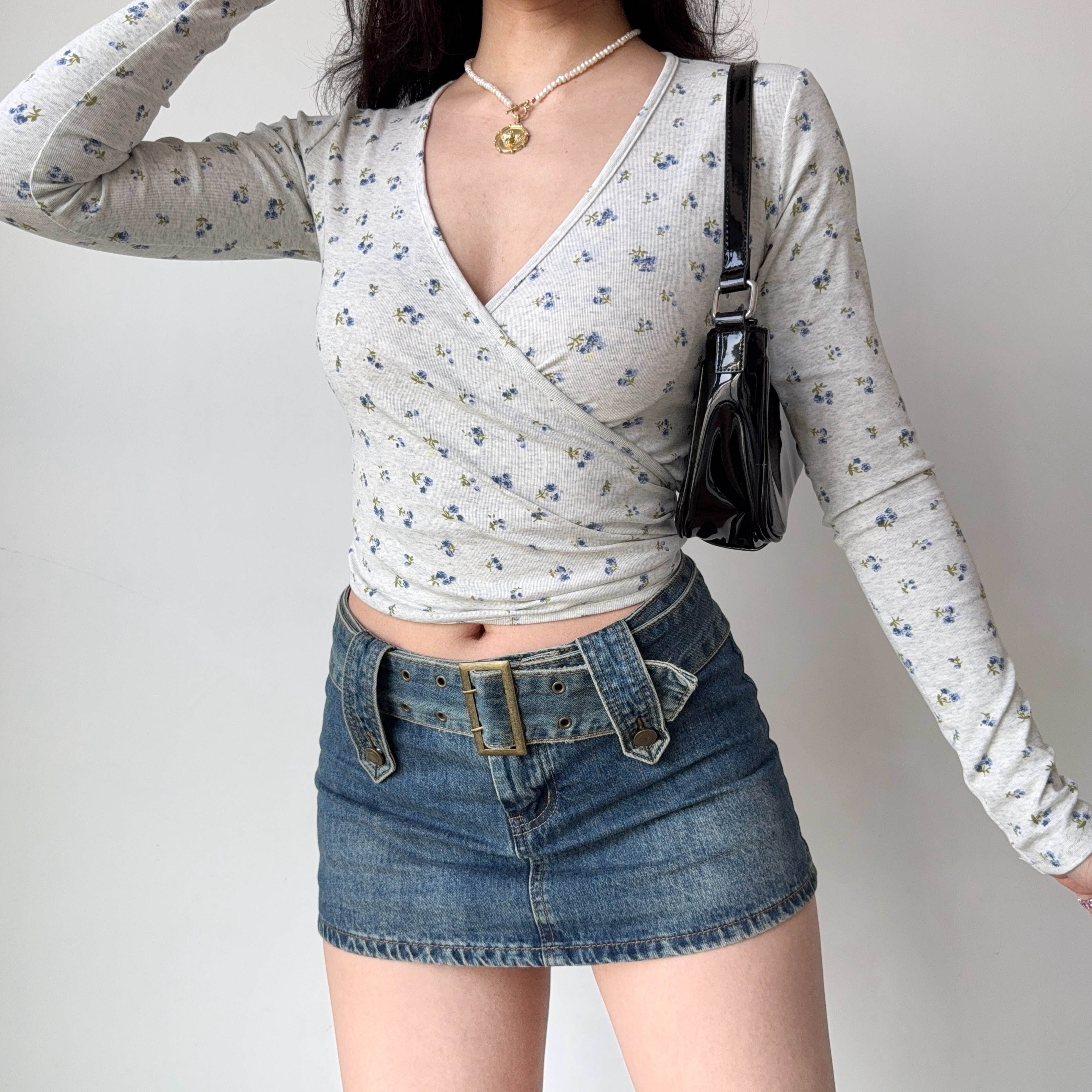 Sexy Cross V-Neck Wrap Long Sleeve Floral T-Shirt - European American Style Women's Top - Trendy Y2K Fashion
