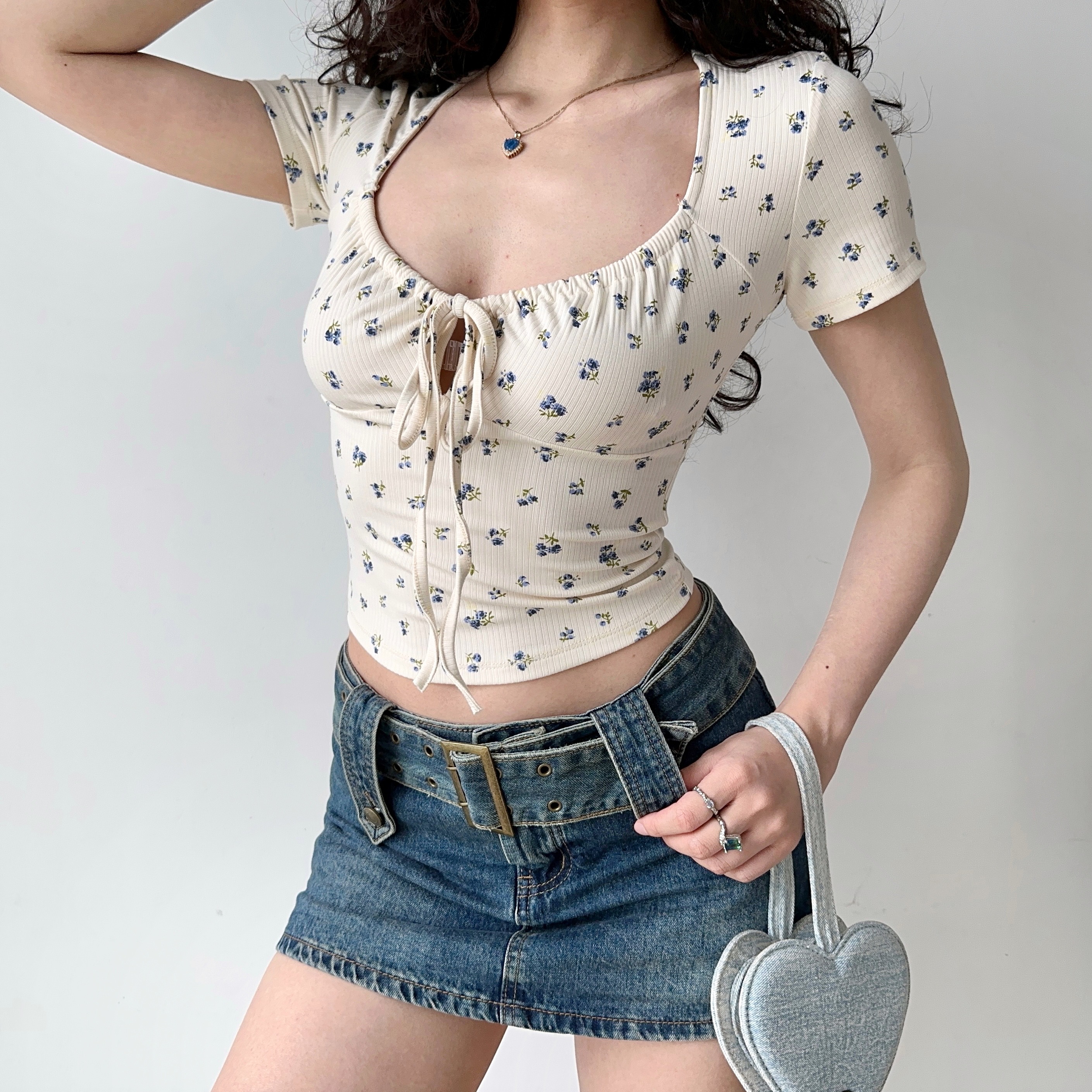 Sexy Floral Tie Short Sleeve Women's Summer T-Shirt - Big U-Neck, High-Waist, European & American Style, Perfect for Y2K Looks