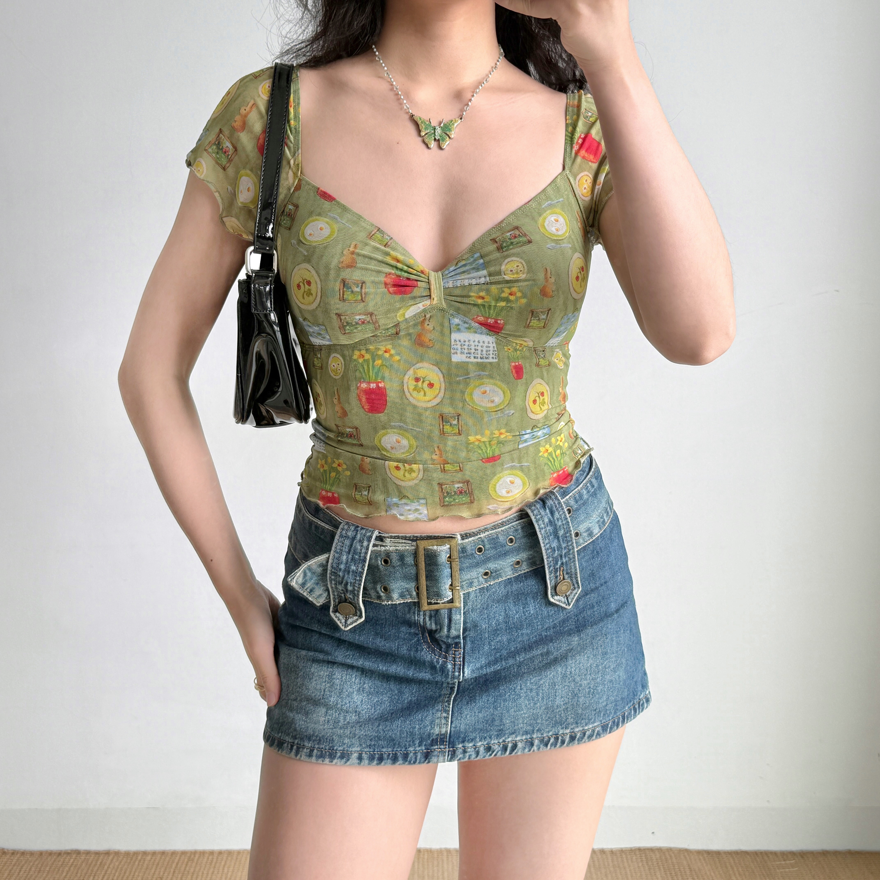 Sexy V-Neck Printed Mesh Short Sleeve T-Shirt for Women - Vintage American Style Summer Top
