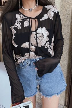 Sheer 3D Floral Pullover T-Shirt for Women - Sexy Style for Spring/Summer 2025, Trendy Hot Girl Fashion