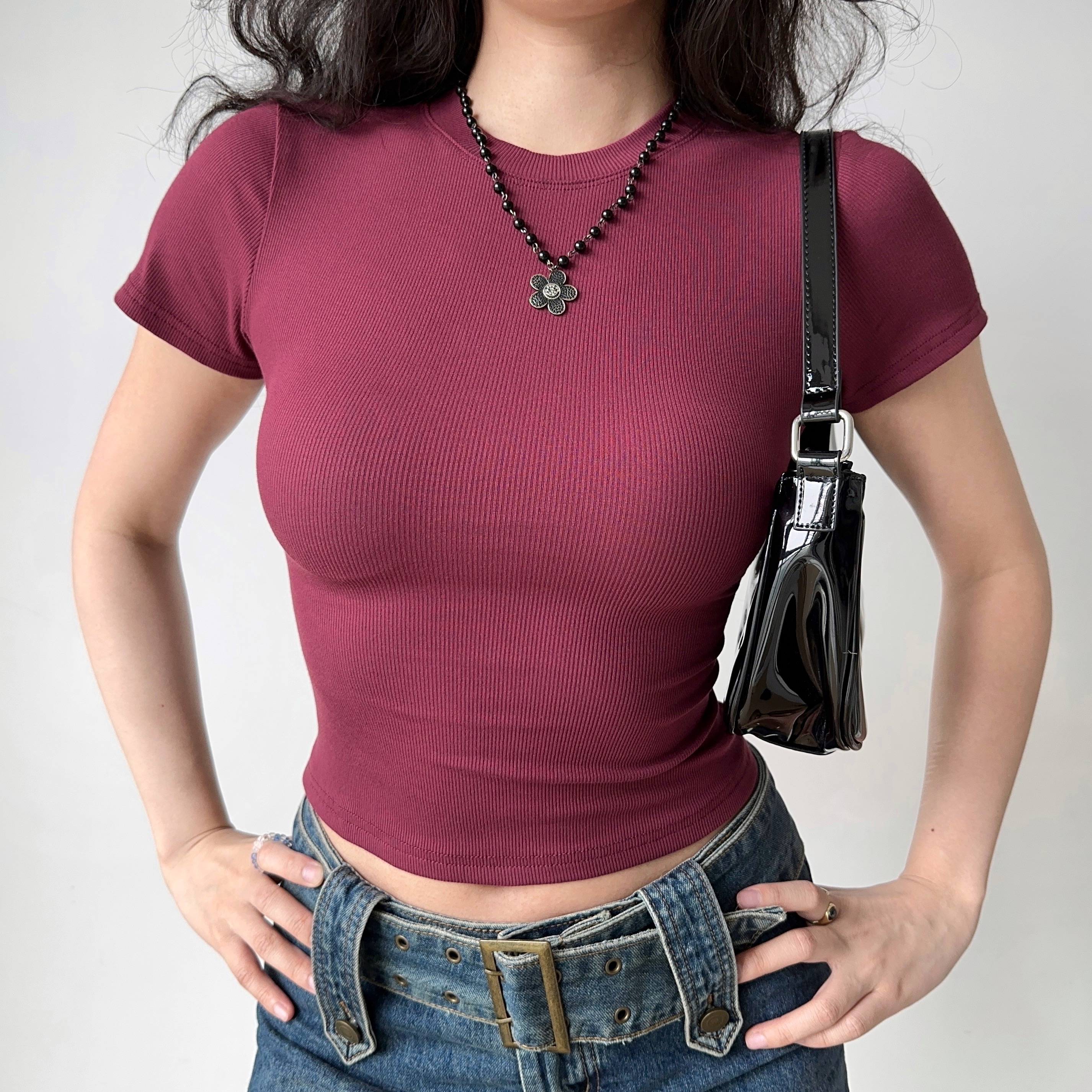 Slim Fit Ribbed Round Neck Short Sleeve T-Shirt for Women - Solid Color, European and American Style, Casual Fashion Essential