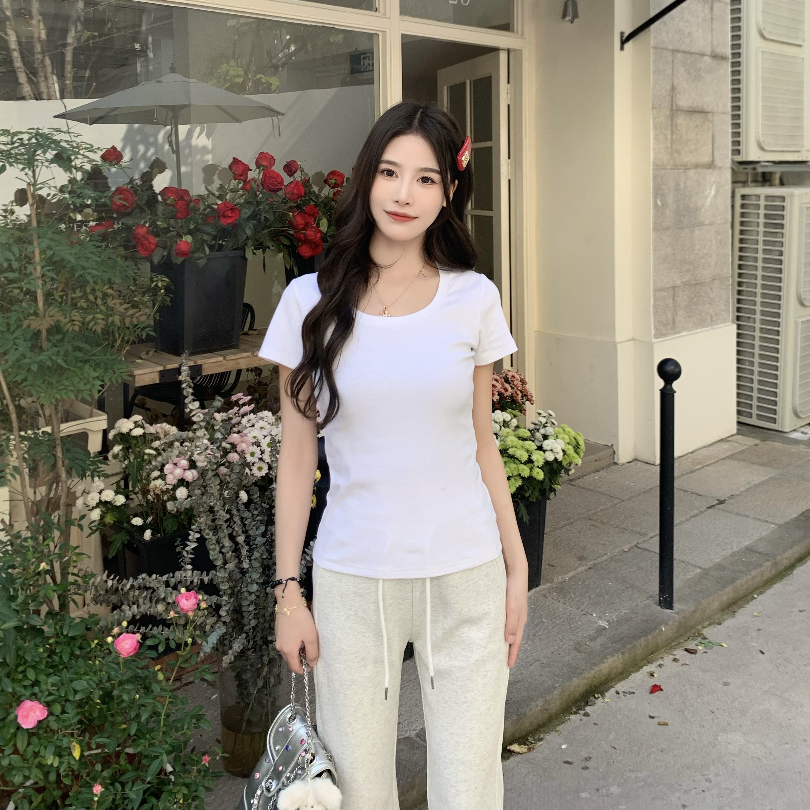 Solid Color Short Sleeve T-Shirt for Women - Versatile Slim Fit Summer Top, Casual Essential, Perfect for Everyday Wear