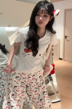 Spicy Girl Kitty Cat Print White Short Sleeve T-Shirt for Women - Summer Round Neck Slim Fit Sweet Flattering Top