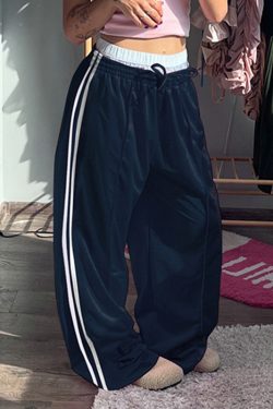 Street Style Ins Pants - All-Season Wear, Trendy Casual Fashion, Versatile for Everyday Outfits, Limited Time Discount