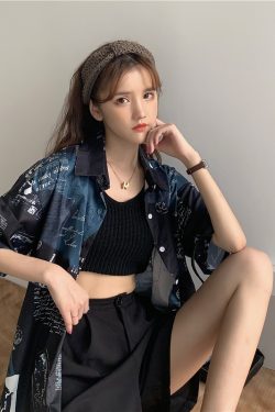 Summer Casual Loose Printed Short-Sleeve Shirt for Women - Versatile Beach Top in Hong Kong Style