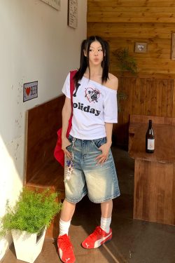 Summer Off-Shoulder Dog Print T-Shirt for Women - Slim Fit American Letter Short Sleeve Top, Casual Fashion