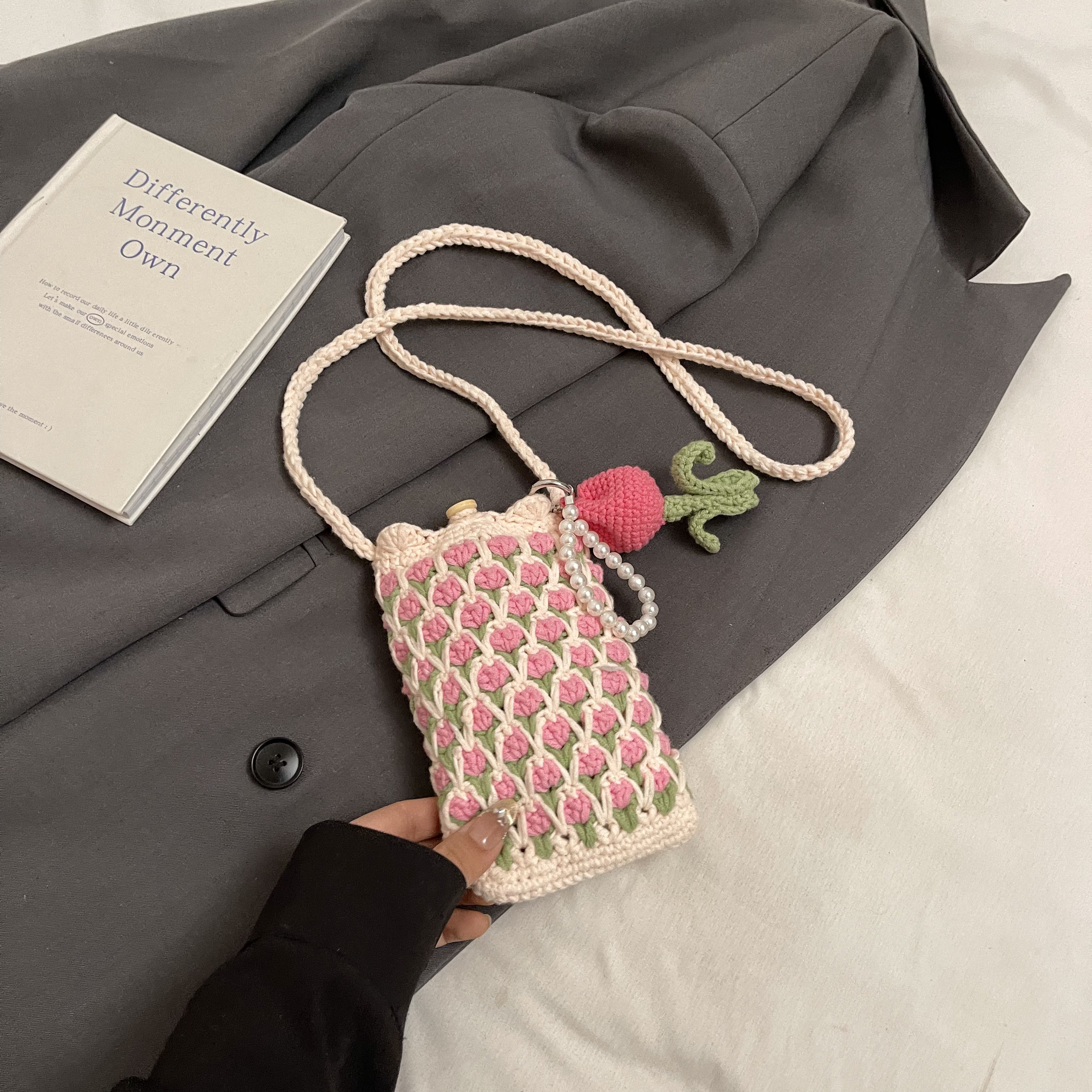 Summer Pink Woven Crossbody Bag for Women - Cute Tulip Knitted Yarn Phone Bag, Trendy Y2K Style Accessory