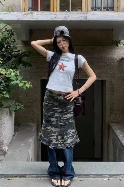 Summer Star Print Sexy Shoulder T-Shirt for Women - Retro Slim Fit Short Sleeve Round Neck Top in 90s Style