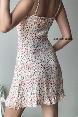 Summer Vintage Floral Spaghetti Strap Dress with Ruffled Hem - Elegant French Style for Effortless Y2K Fashion