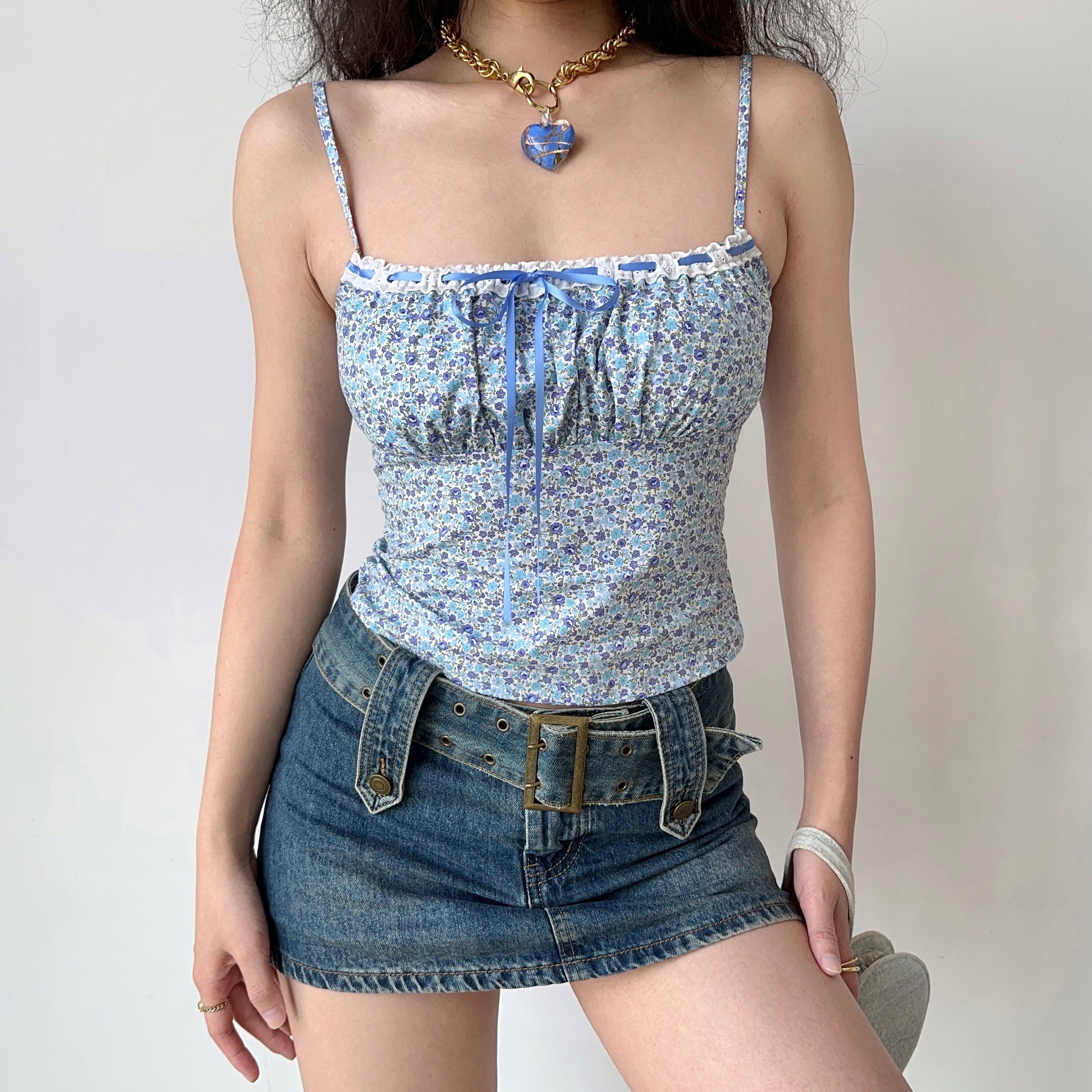 Three-Dimensional Cut Floral Camisole - Women's Slim Fit Sleeveless Top in European & American Style, Y2K Inspired Fashion