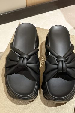 Trendy High-End Thick-Soled Height-Increasing Sandals for Women - Summer 2025 Outdoor Fashion, Stylish High Heels
