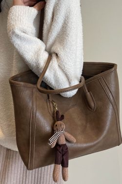 Trendy Large-Capacity Tote Bag for Women - Versatile Shoulder Bag for Autumn/Winter 2025, Fashionable Commuter Style