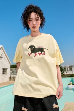 Trendy Sausage Dog Short Sleeve T-Shirt for Couples - American Vintage Loose Fit, Unisex, Summer 2025 Style, Perfect for 90s & Y2K Lovers