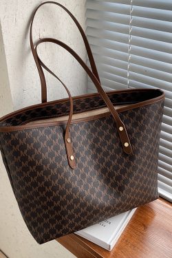 Trendy Textured Tote Bag for Women - High-Capacity Versatile Commuter Bag, 2025 Chic Style