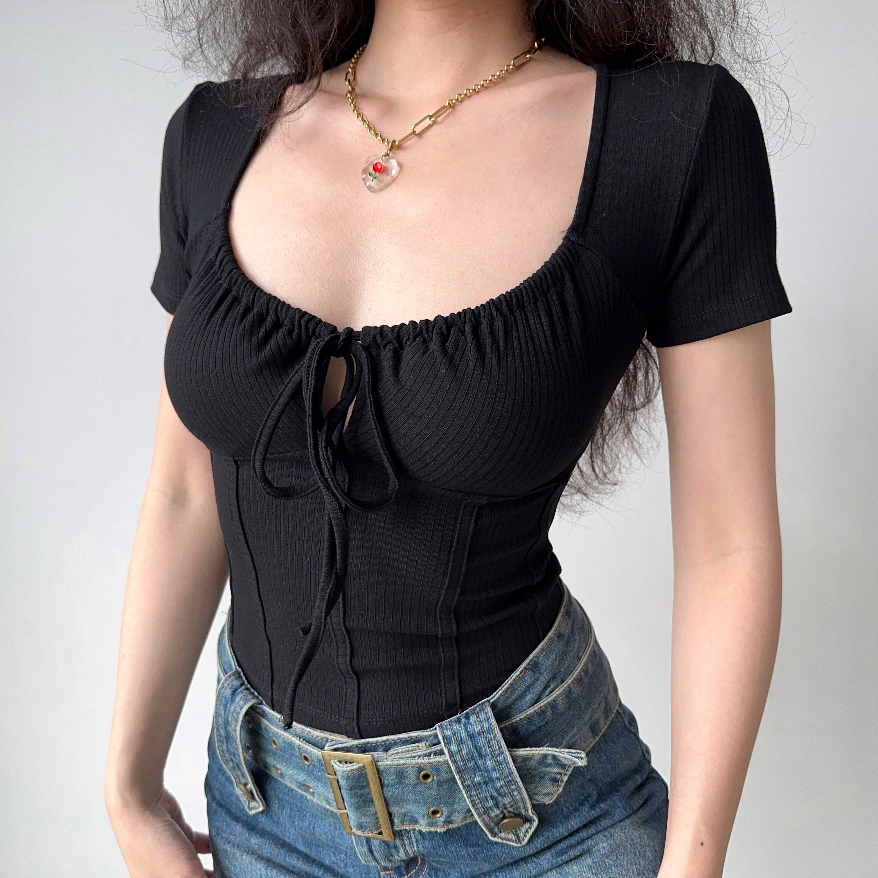 U-Neck Tie Short Sleeve T-Shirt for Women - Fishbone Waist-Cinching Slim Fit - Trendy European American Style