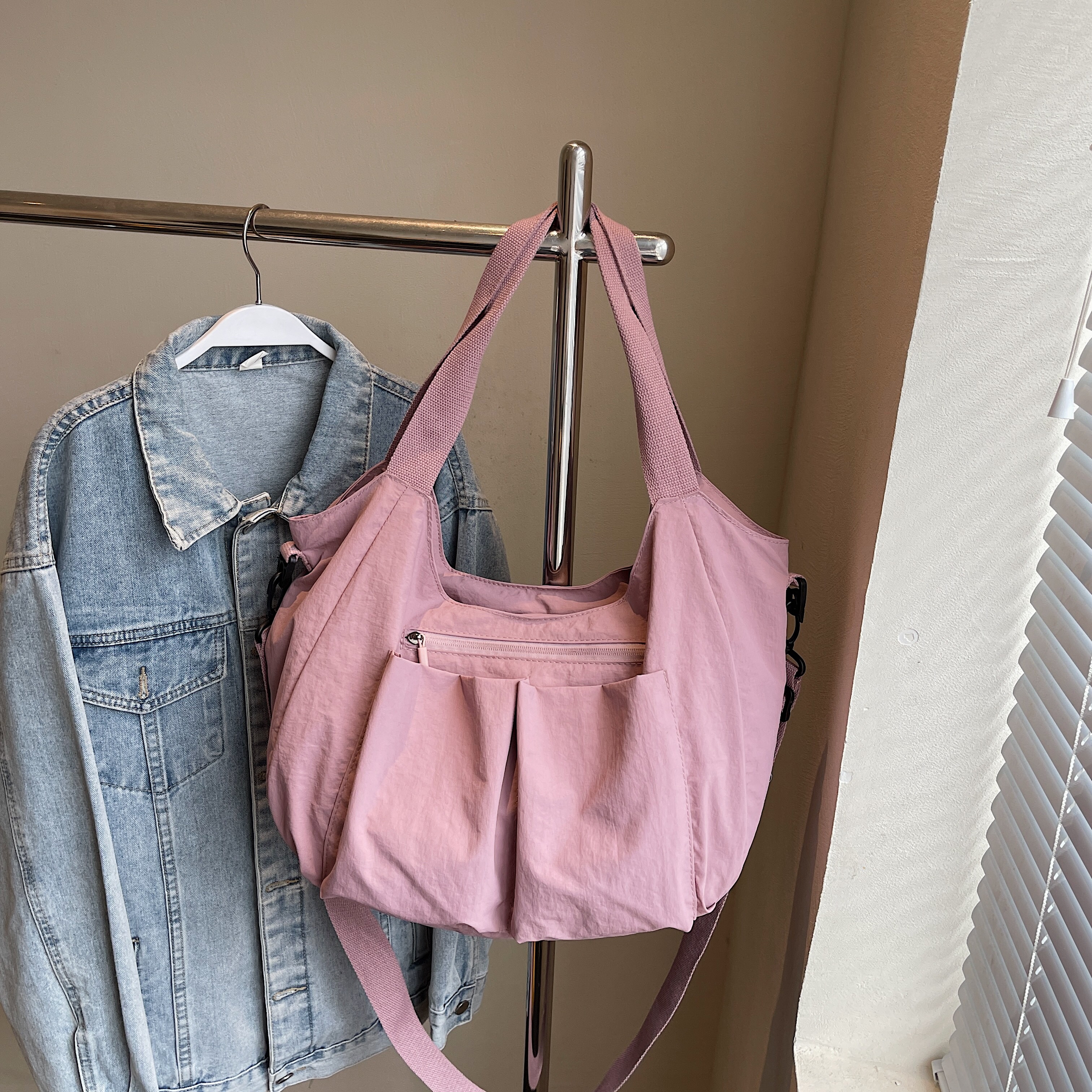 Ultra-Light Waterproof Nylon Shoulder Tote Bag - Large Capacity Commuter Handbag & Casual Travel Crossbody Bag