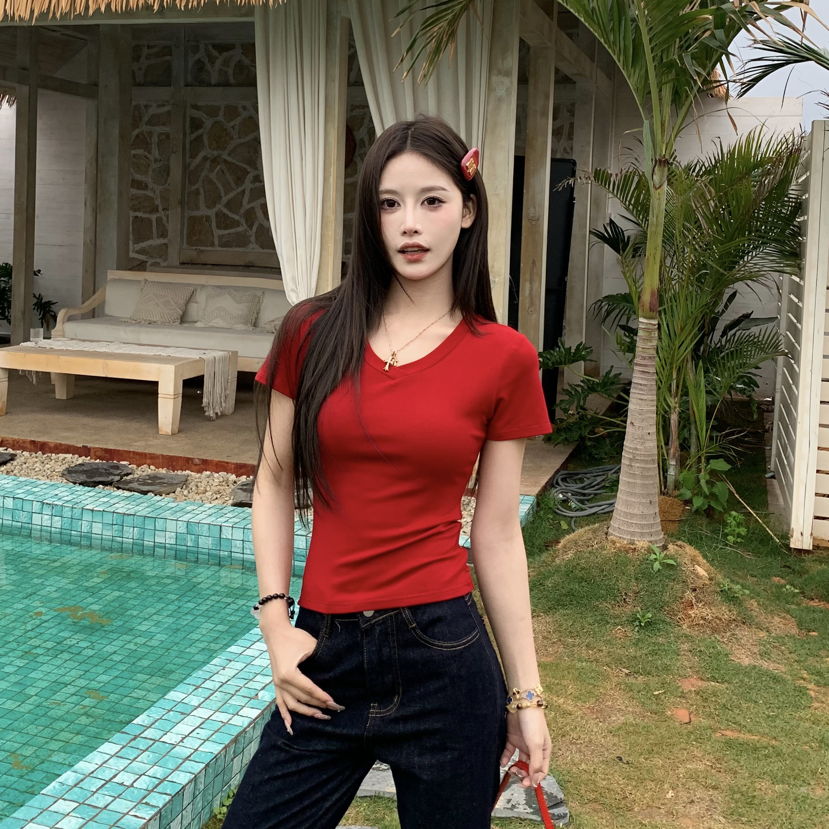 V-Neck Short Sleeve T-Shirt for Women - American Vintage Slim Fit Top - 2025 Summer Essential - Casual 90s Style Base Layer