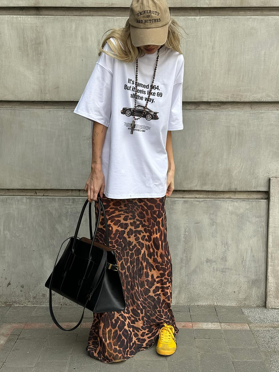 Vintage American Retro Car Pattern Oversized Short-Sleeve T-Shirt for Women - Summer Y2K Trendy Hot Girl Top