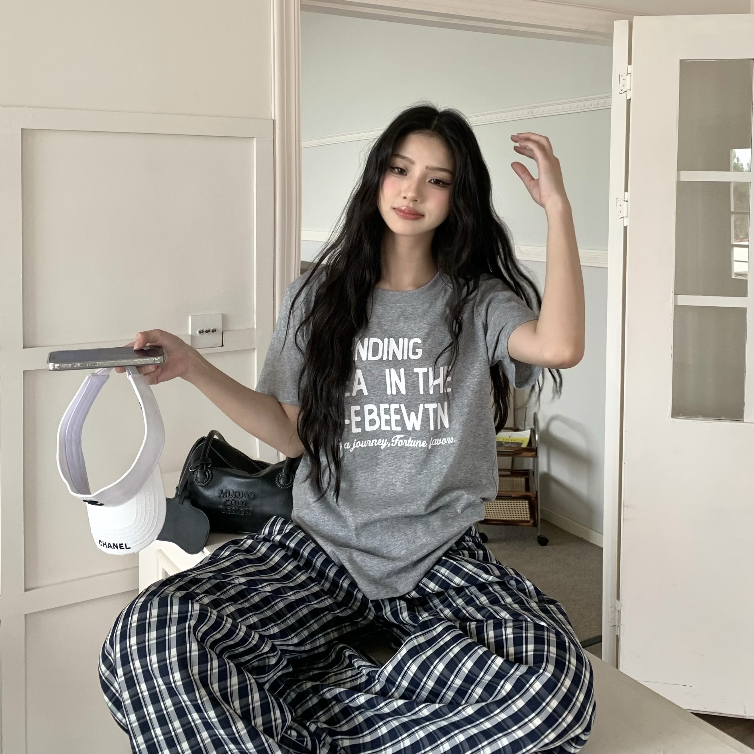 Vintage American Round Neck Printed Letter Short Sleeve T-Shirt for Women - Korean Style Summer Loose Fit Hot Girl Top
