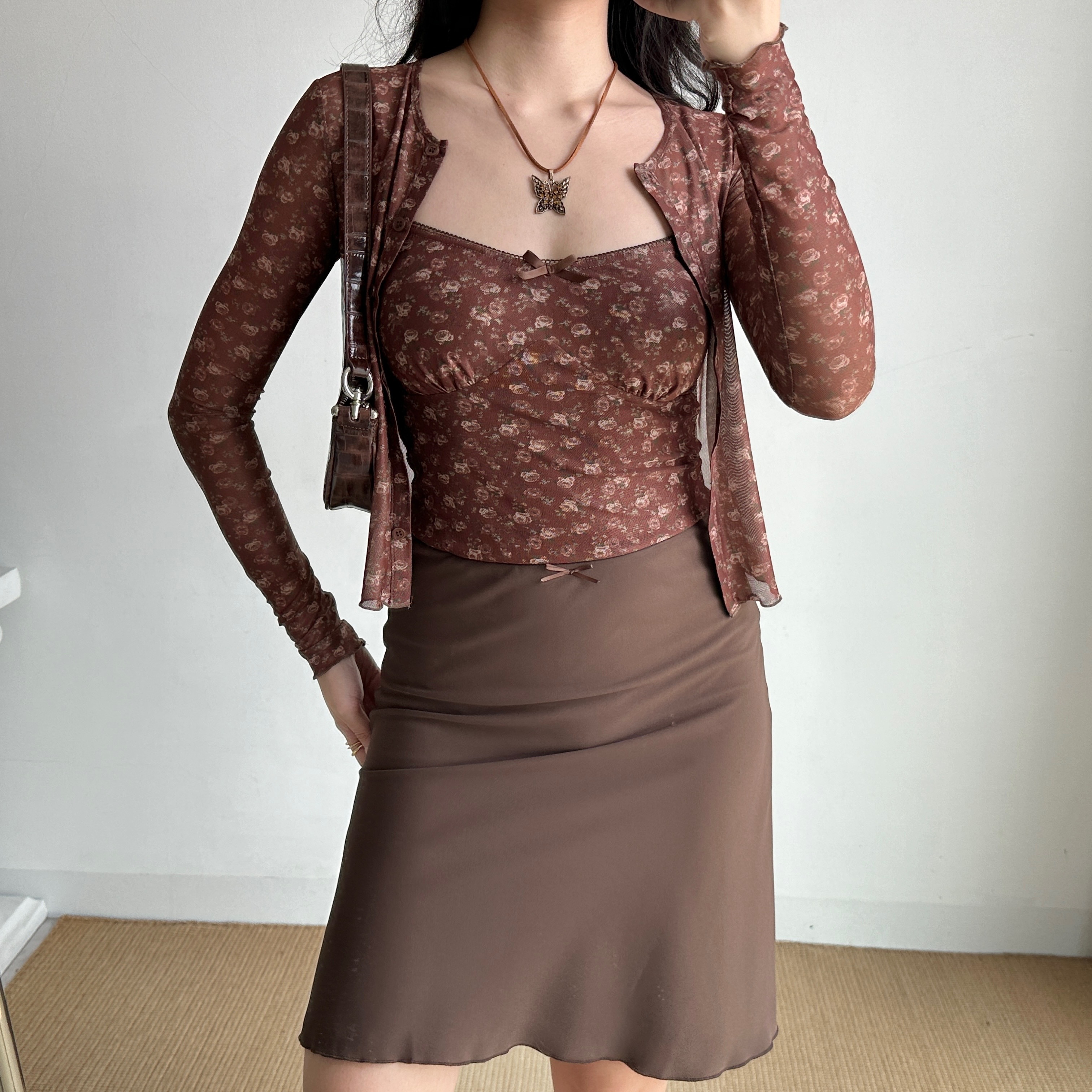 Vintage Floral Camisole Cardigan Two-Piece Set - Women's Slim Fit Crop Top and Cardigan - Trendy Hot Girl Outfit for Y2K Style