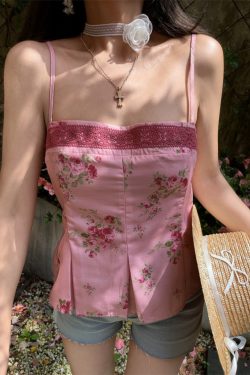 Vintage Floral Lace Square Neck Camisole Top - Handmade Waist-Cinching Vacation Style for Women, Perfect for French-Inspired 90s Looks