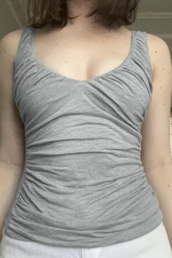 Vintage Gray Pleated Sleeveless Vest Top - Simple Basic V-Neck Slim Fit for Effortless 90s-Inspired Style