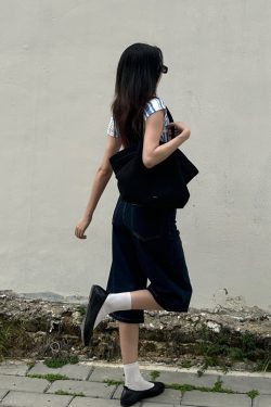 Vintage-Inspired Blue Denim Shorts for Summer 2025 - Three-Quarter Loose Wide-Leg Design, Slimming Fit, American Style