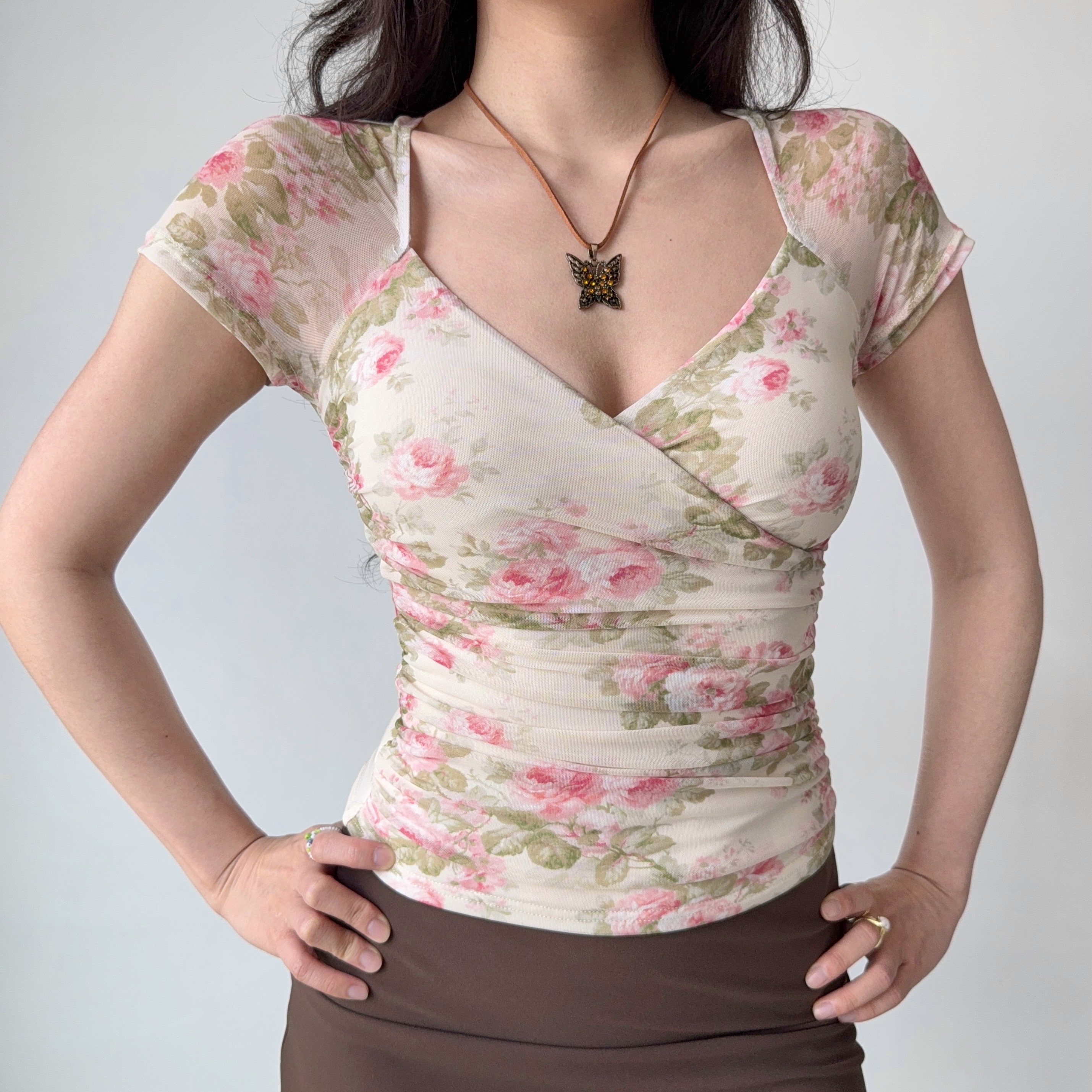 Vintage-Inspired Cross V-Neck Low-Cut Mesh Short Sleeve T-Shirt for Women - Summer Slim Fit, Y2K Style