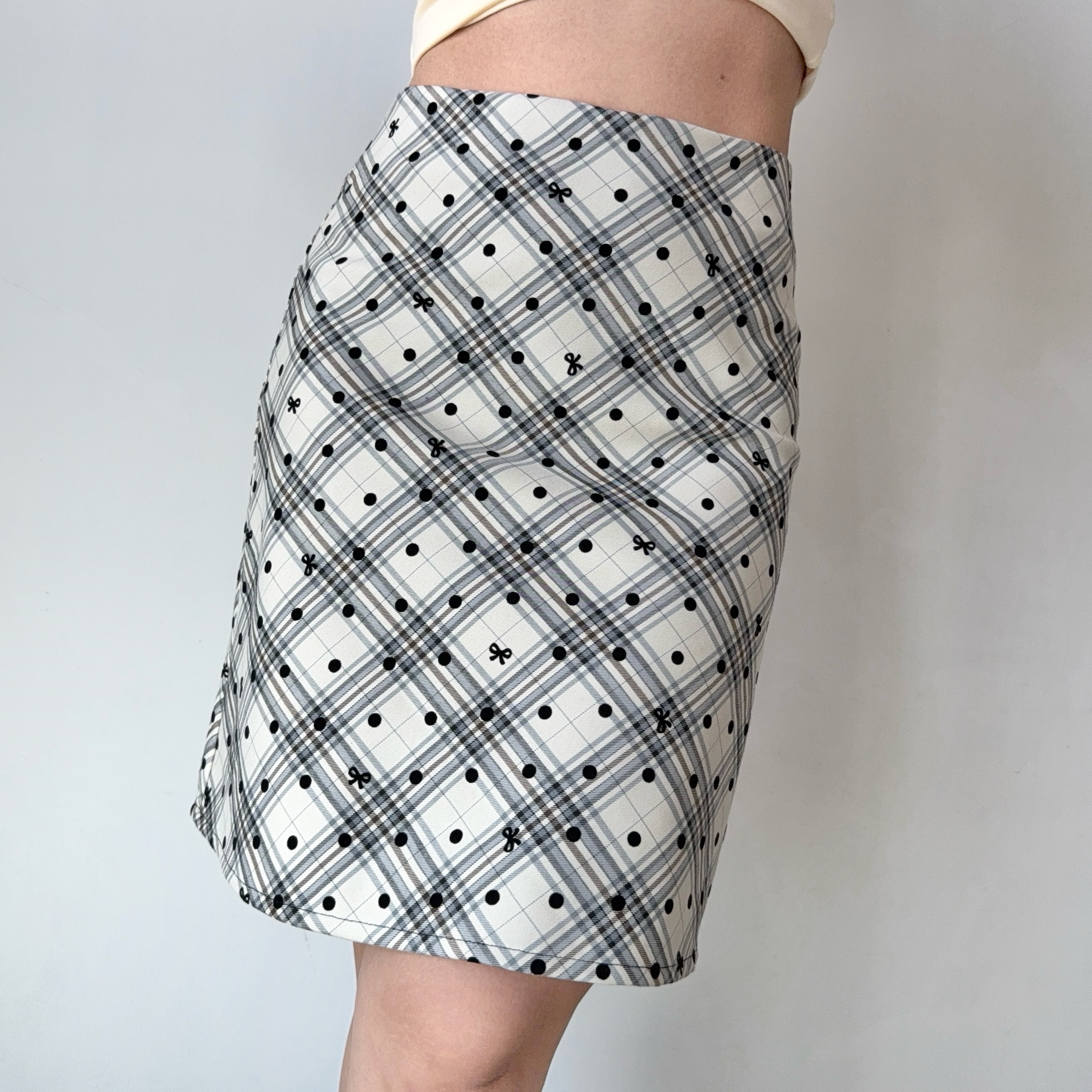 Vintage-Inspired Plaid Polka Dot A-Line Skirt for Women - High Waist Bodycon Mini/Midi Skirt in American Style