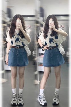 Vintage-Inspired Pure Cotton Loose Fit Short Sleeve T-Shirt for Men and Women, Plus Size, Niche Half-Sleeve Trendy Top
