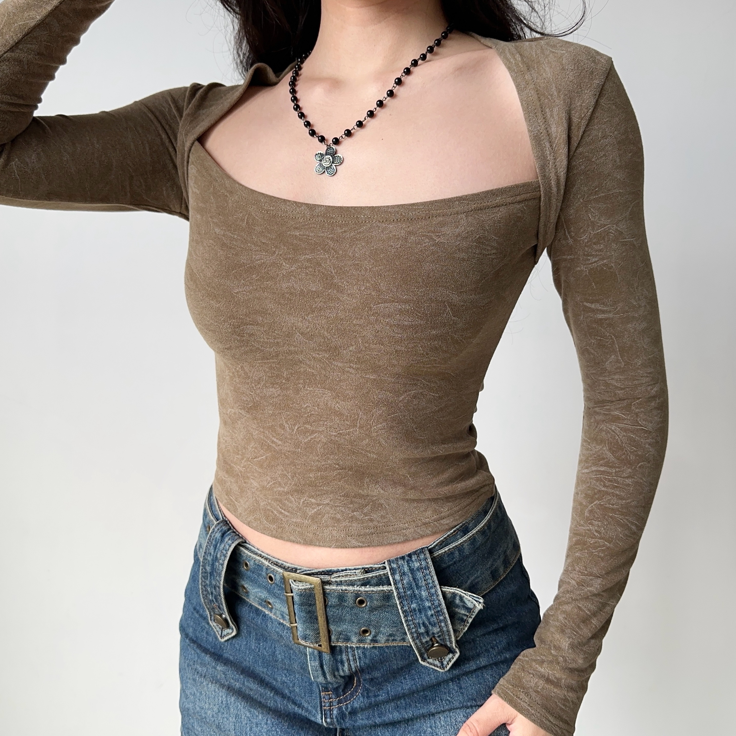 Vintage-Inspired Square Neck Long Sleeve T-Shirt for Women - Slim Fit American Style Base Layer Top