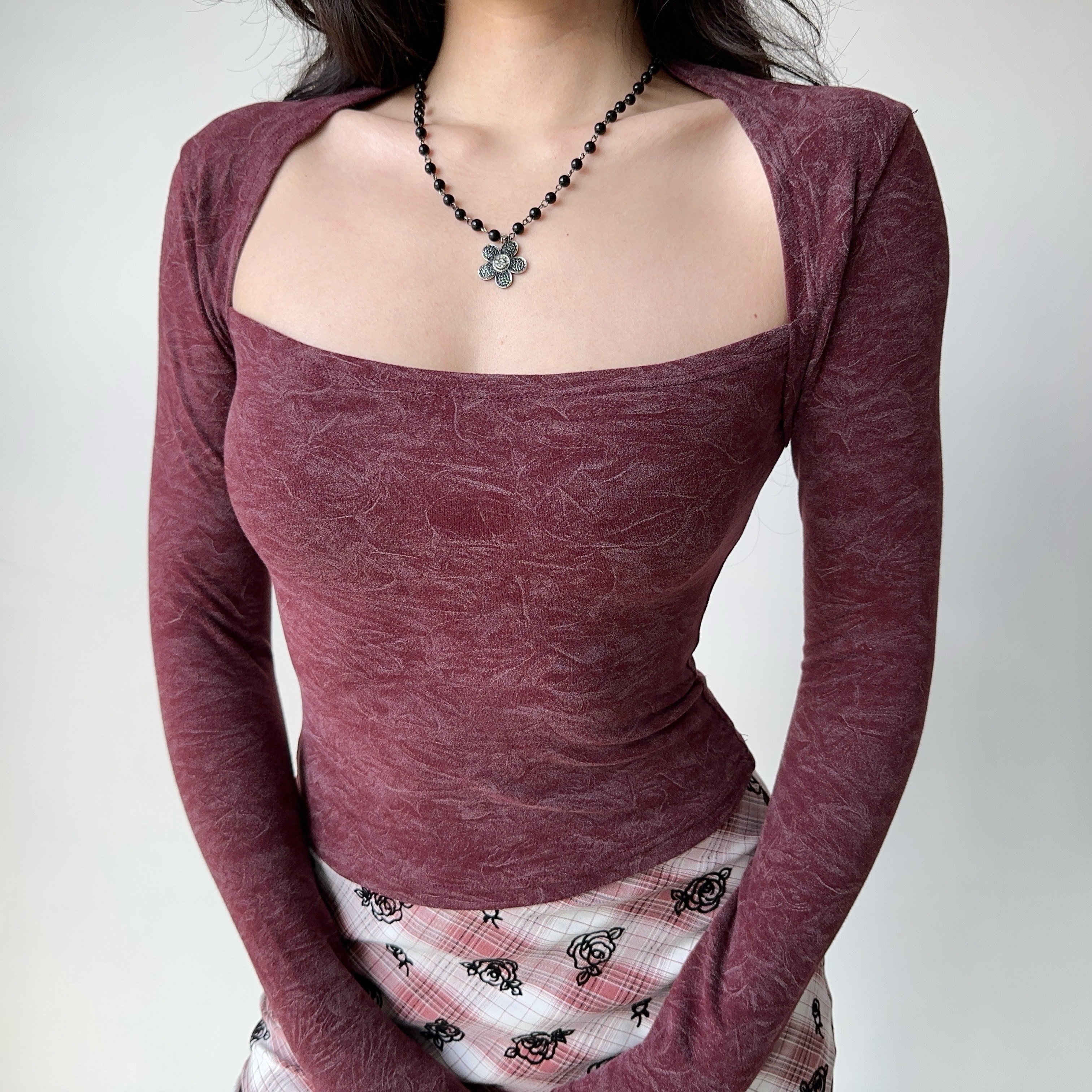 Vintage-Inspired Square Neck Long Sleeve T-Shirt for Women - Slim Fit American Style Base Layer Top