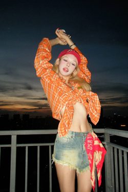 Vintage Plaid Long Sleeve Shirt – Unisex Loose Casual Checkered Jacket in American Style for 90s and Y2K Fashion