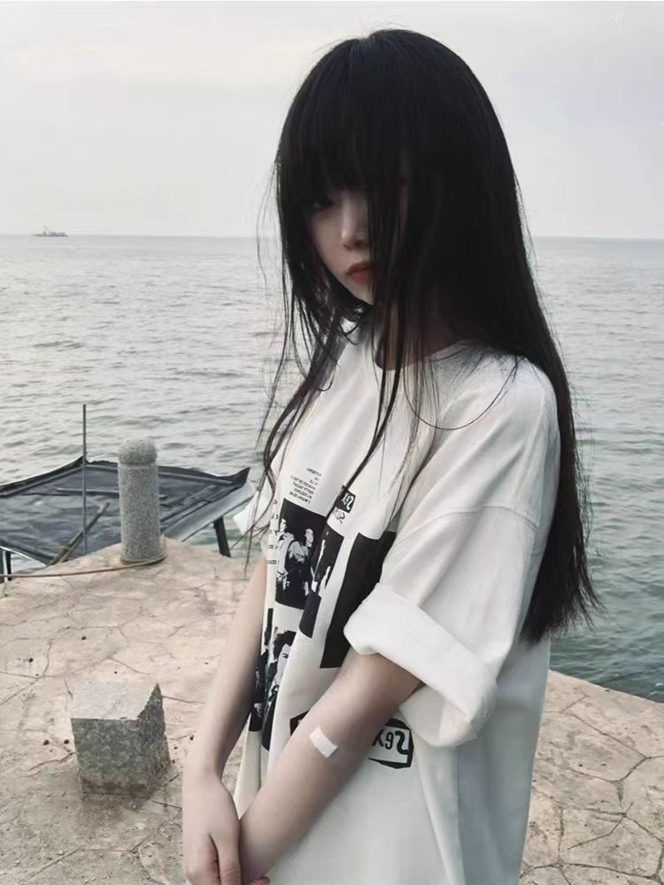 Vintage Rock Band Poster Printed Loose Oversized Short-Sleeve T-Shirt for Women - Summer 2025 Y2K Style