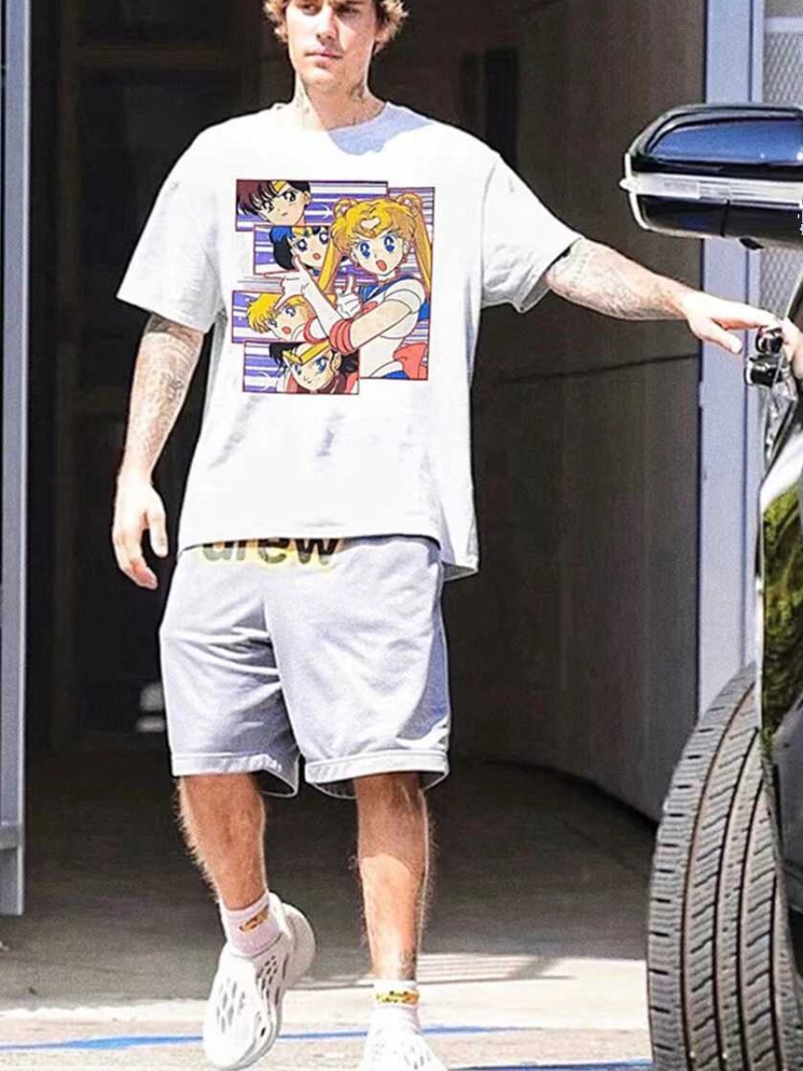Vintage Water Washed Sailor Moon Short Sleeve T-shirt for Men and Women - 90s Inspired Sailor Senshi Graphic Tee