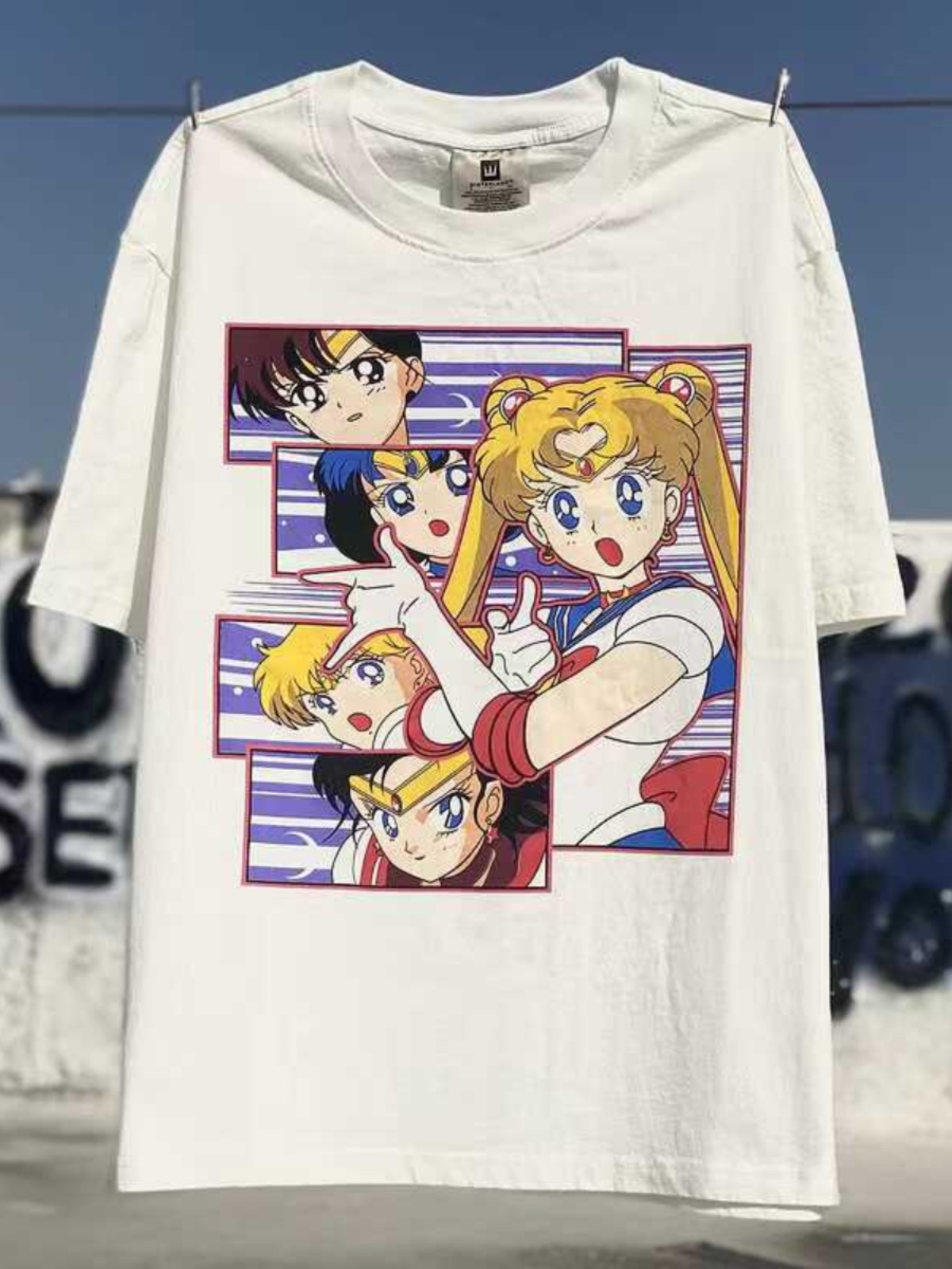 Vintage Water Washed Sailor Moon Short Sleeve T-shirt for Men and Women - 90s Inspired Sailor Senshi Graphic Tee