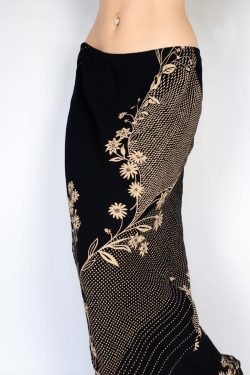 Wabi-Sabi Solitary Flower Printed Long Skirt - Women's Vintage Low Waist Mid-Length Straight Skirt in Yamamoto Wind Plant Series