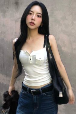 White Basic V-Neck Buttoned Strap Tank Top for Women, Slim-Fitting Waist-Exposing Design with Pocket, Casual Y2K Style