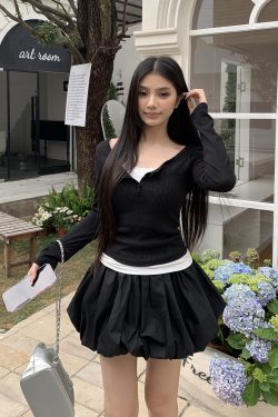 Women's Black Cloud Flower Bud Skirt - Puffy A-Line Pleated Lantern Skirt for 90s Y2K Style