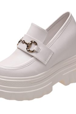 Women's Black Thick-Soled Platform Loafers - British Style 2024 Versatile Design for a Chic Niche Look