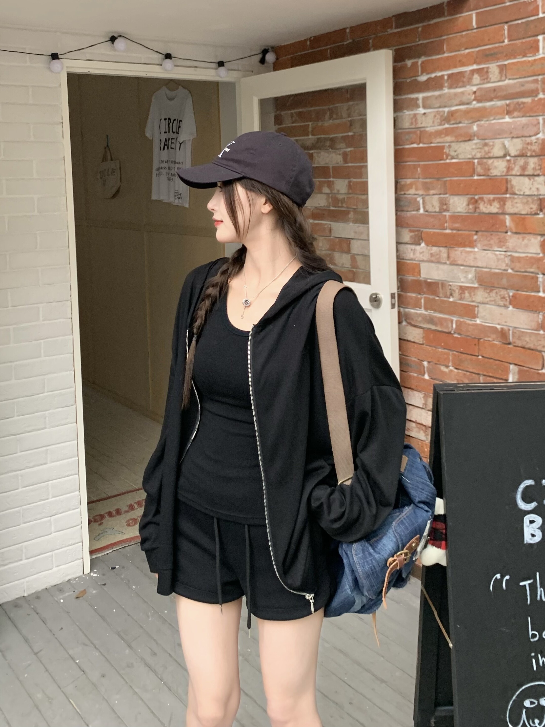 Women's Ice Silk Hooded Sun Protection Shirt - Loose Fit Long Sleeve Summer Jacket with Cool Feeling Design